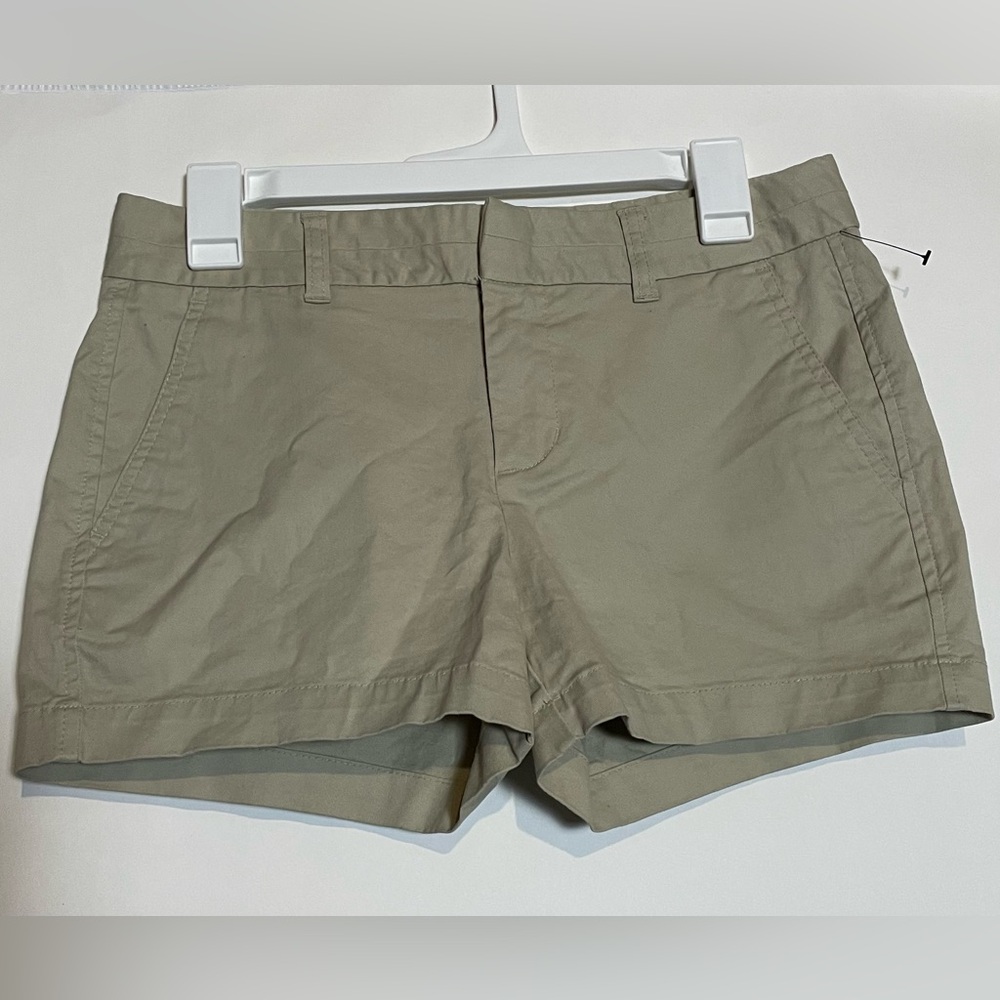GAP Women's Khaki Chino Shorts size 0